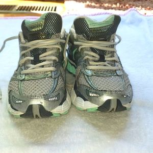 Saucony pro grid hydrator gray/mint sz 8